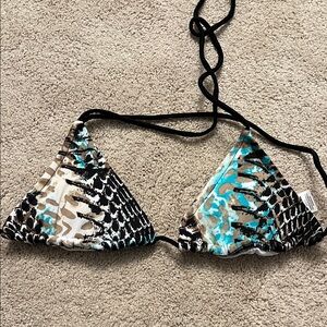 VENUS Exotic Print Bikini Top, Sahara Snake, size A 32B/34A/36AA